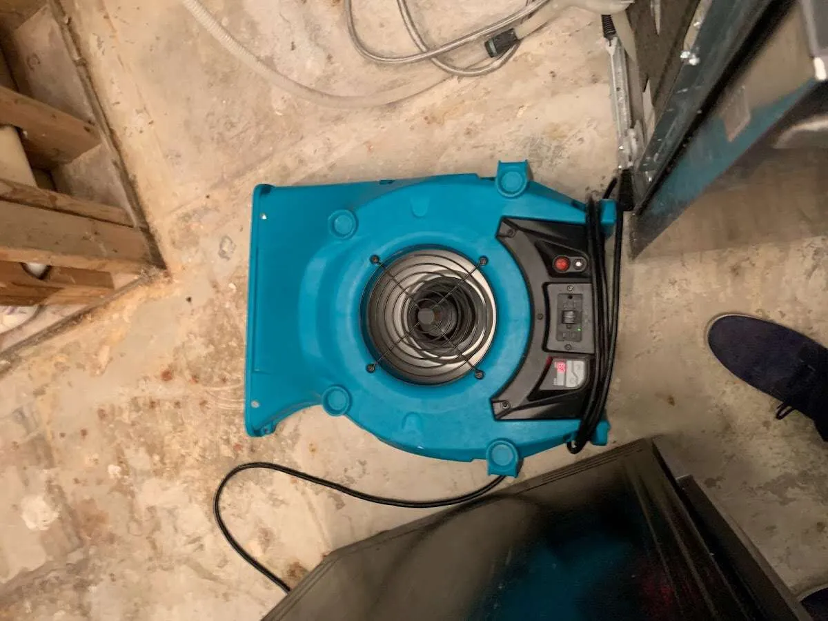Air mover drying equipment for Mold Remediation & Removal in Mooresville